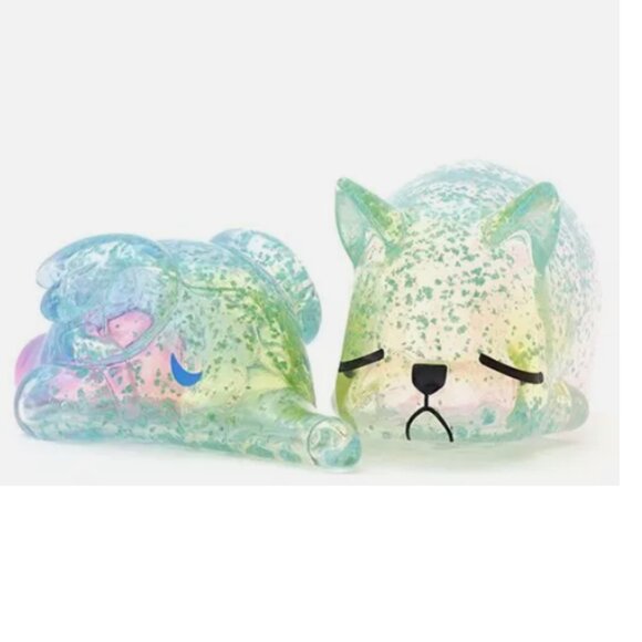 Unbox Industries GID Flake Edition Daydream Nimbus and Sleeping Elfie Sofubi - Picture 2 of 16